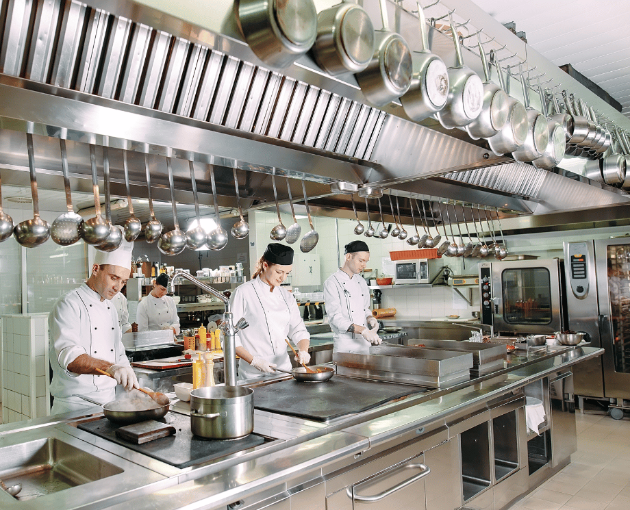 Blogartikel Fibu und Wawi im Hotel Hotelküche