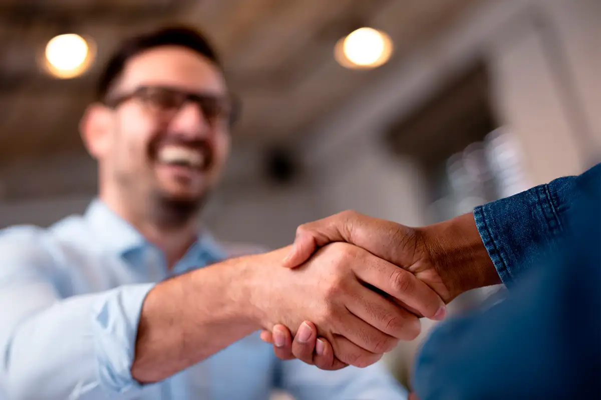Kundenmanagement – mehr Kundenzufriedenheit dank CRM Vertriebssteuerung/CRM