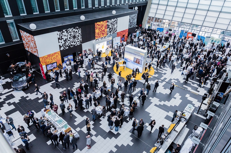 Cloud Unternehmertag: Ausstellung im Kameha Dome