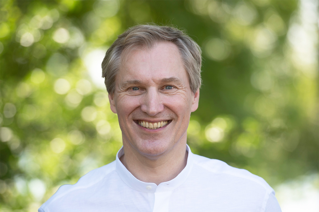 Dr. Jörg Haas